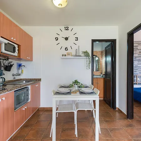 Private Solarium - Terrace & Views Daire