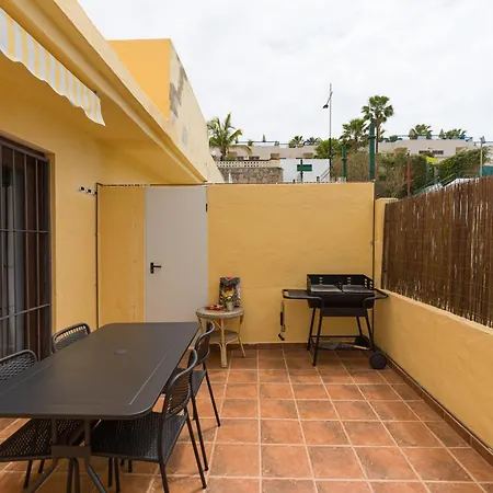 Apartment Private Solarium Views - Jacuzzi