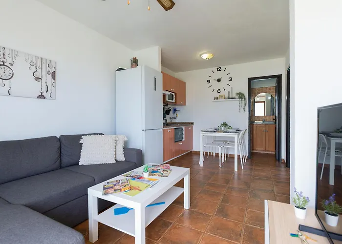 Private Solarium - Terrace & Views דירה *